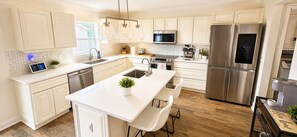 Unclassified image, 5 of 16, button - Gulf Ocean Breeze Escape Spacious 4-bedroom house (Ruskin)