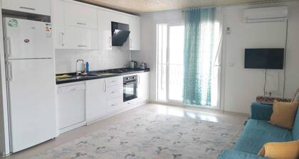 Kaş Demir Apart Otel – Merkezi Konumda Konforlu Odalar, Doğayla İç İçe Konaklama