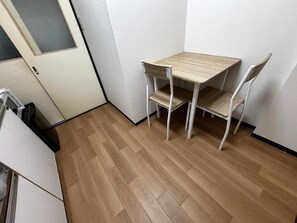 Comfort Apartment | Dining - BED&BAR MIDUKI (SUGINAMI)
