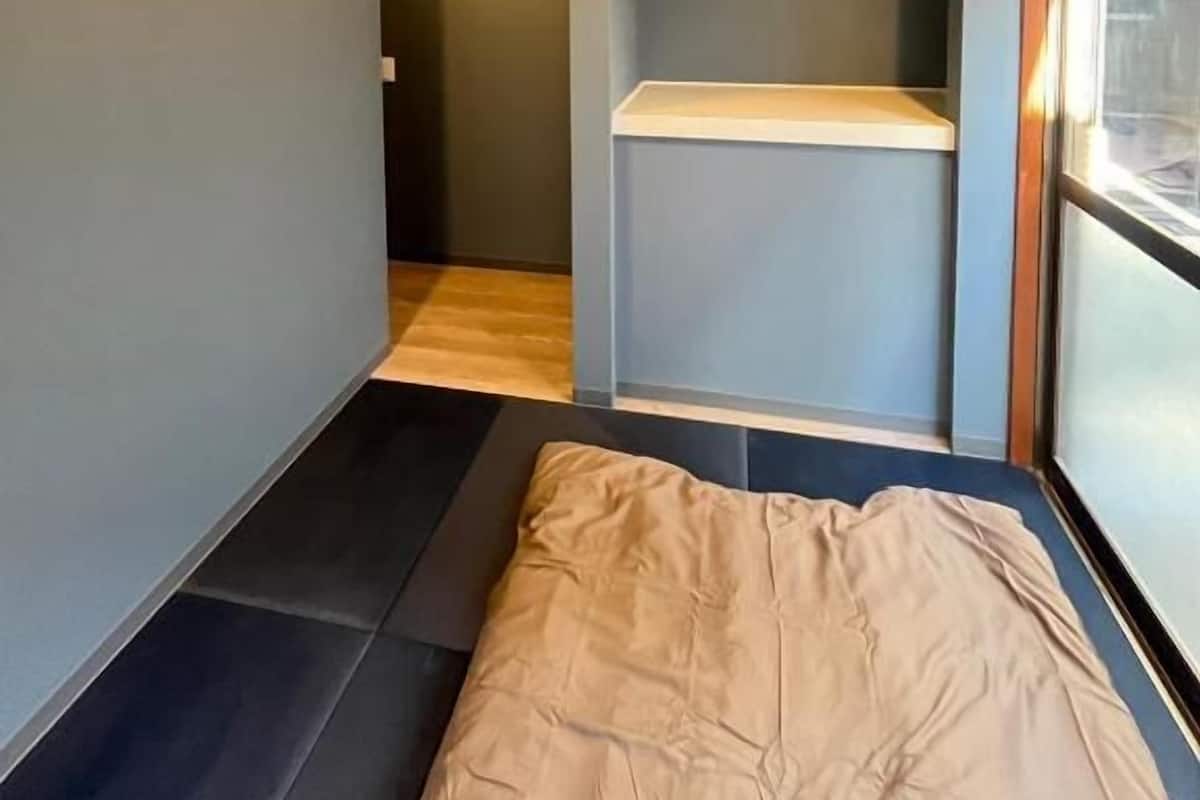 Economy Twin Room, Courtyard View | WiFi (free)