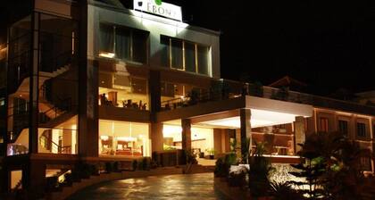 Hotel Ebony