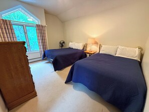 5 chambres, fer et planche à repasser, Wi-Fi gratuit, draps fournis