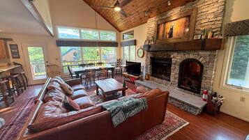 Smart TV, fireplace, table tennis, books