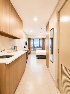 Deluxe Queen Room - Milton Hotel Makati (Makati)