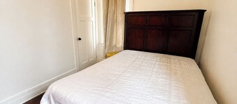 Renovated 3BR Detroit Home | Sleeps 6