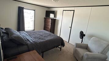 3 bedrooms, WiFi, bed sheets