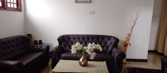 Serenity Nest Holiday Home, Bollatha Ja Ela, Sri Lanka