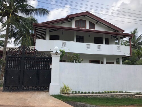 Serenity Nest Holiday Home, Bollatha Ja Ela, Sri Lanka