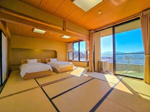Family Quadruple Room | WiFi (free) - SANEIKAKU (Matsumoto)