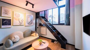 Kahden hengen superior-huone, kaupunkinäköala | Oleskelualue