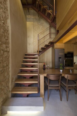 Dining - Evans House II (Chania)