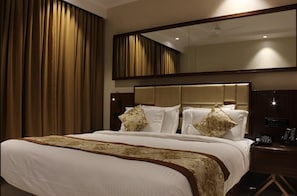 Room - Mango Hotels Vybrant Vijayawada by Othpl (Vijayawada)