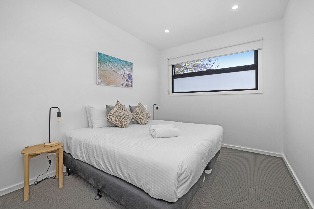 2 bedrooms, iron/ironing board, travel cot, WiFi