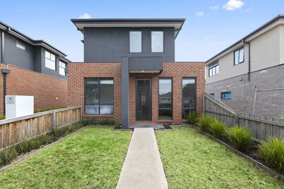 Domi Rentals - The Wordsworth Residence