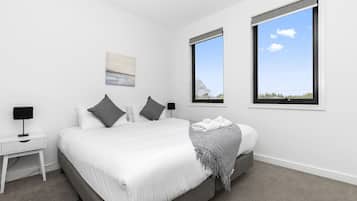 3 bedrooms, iron/ironing board, travel cot, WiFi