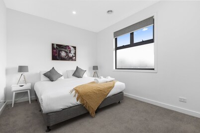 Domi Rentals - The Wordsworth Residence