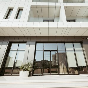 Exterior detail - Naos Luxury Hotel (Orikum)