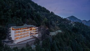 Exterior - Justa Luxe Hollow Oak Mussoorie (Dehradun)