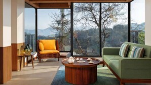 Living area - Justa Luxe Hollow Oak Mussoorie (Dehradun)