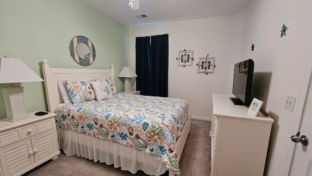 3 Schlafzimmer, Bügeleisen/Bügelbrett, WLAN, Bettwäsche