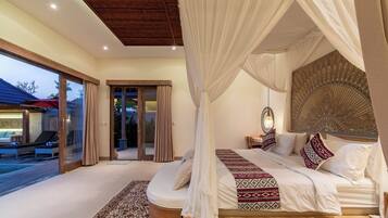 Rollaway beds, free WiFi, bed sheets
