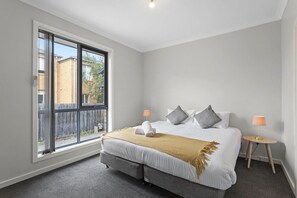 Desk, iron/ironing board, travel cot, WiFi