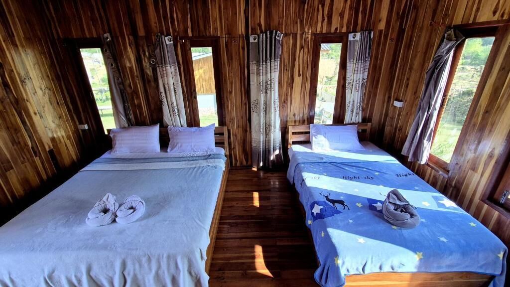 Triple Room, Balcony, River View | WiFi (free)