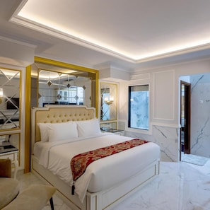 Room - S and F Residence (Jakarta)