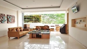 Khu sảnh