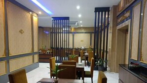 Gambar tidak terklasifikasi, 2 dari 29, tombol