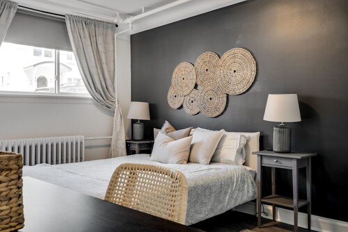 Executive 3BR | Monthly Stays | Quiet East Ottawa