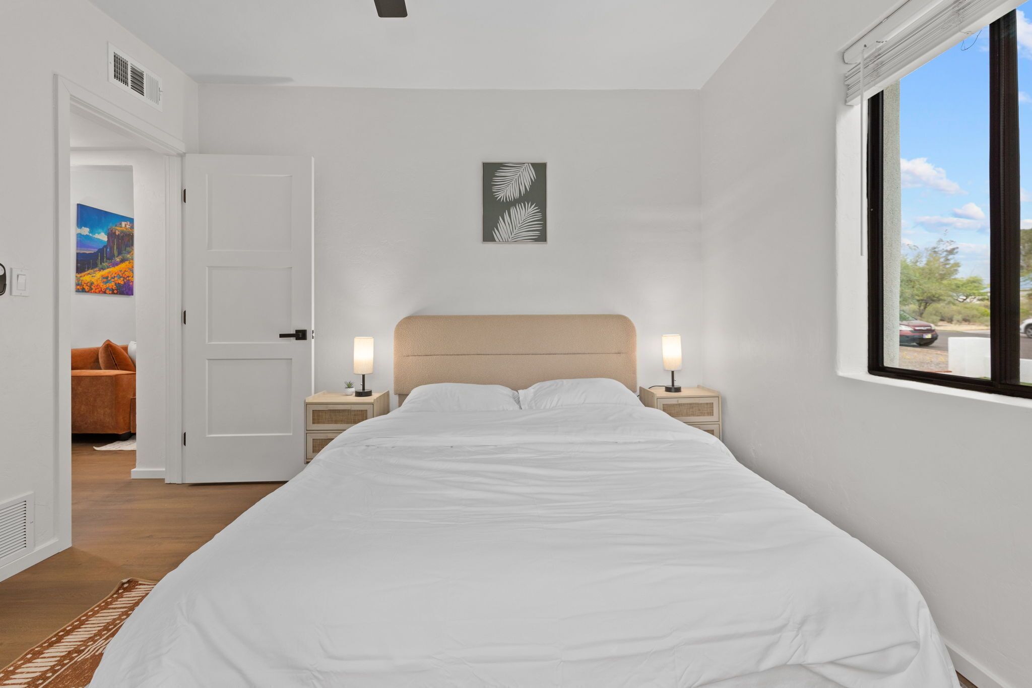 5 bedrooms, desk, iron/ironing board, WiFi