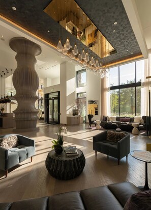 Lobby - City Blue | Luxury 2BR Highrise | Year-Round Pool | Downtown Skyline Views (Atlanta)