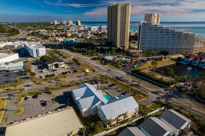 Aerial view - Sunny escape in Miramar Beach, sleeps 6 (Miramar Beach)