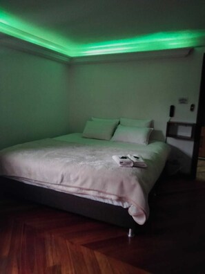 Room, 1 Queen Bed, Patio | In-room safe, blackout curtains, iron/ironing board (on request) - HOTEL LUXURY DREAM (Bogotá)