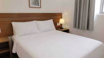 Room, 1 Queen Bed, Patio | In-room safe, blackout curtains, iron/ironing board (on request)