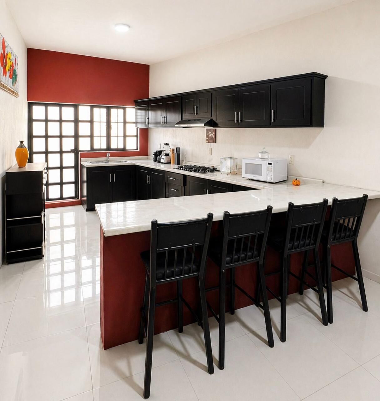 Coffee/tea maker, microwave, dishwasher, electric kettle