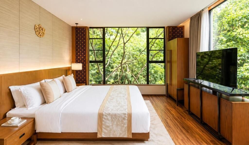Premium bedding, memory-foam beds, free minibar, in-room safe
