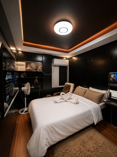Affordable Luxury Loft Style•Netflix•Fast Wifi•FreeParking•Sta. Cruz Laguna