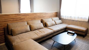 Family Studio | Interior