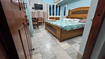 9 bedrooms, WiFi