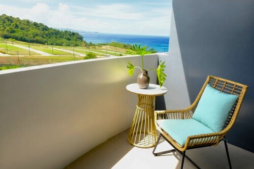 MCollection - Stay near Boracay Newcoast Beach