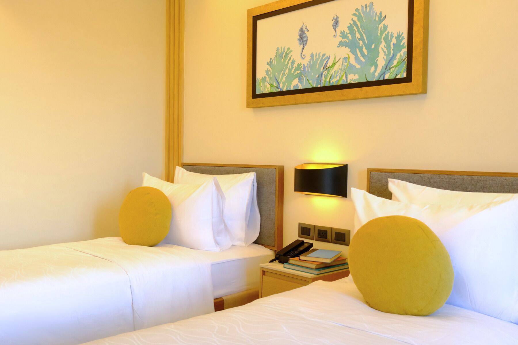  Boracay Room with Balcony & Newcoast Beach Access