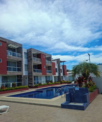 TONSUPA HOUSE
