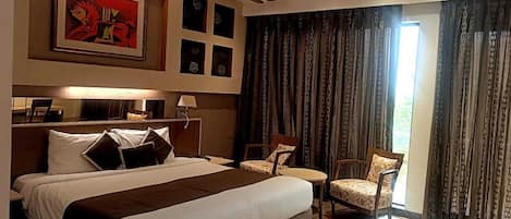 Premium Room, Pool View