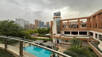 Superior Suite, Balcony, City View | Pool
