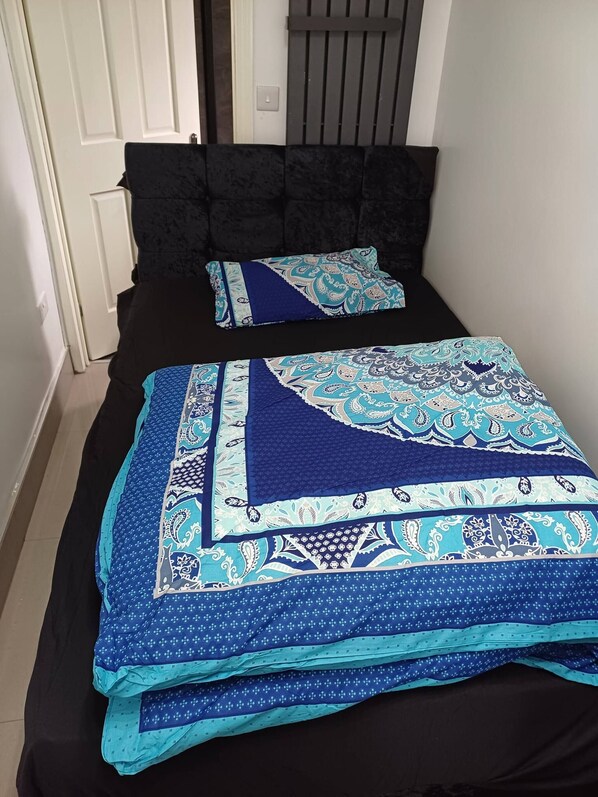 Room - Ensuite Sin Room near CBS Arena and M6 in CV6 4DF (Coventry)