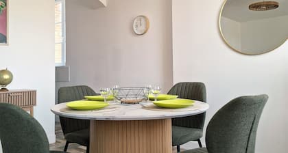 A Getaway in Normandy: A Duplex in the Heart of Pont-Audemer
