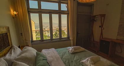 Chambre de charme dans la ville historique de Konak, en Turquie - Retraite familiale