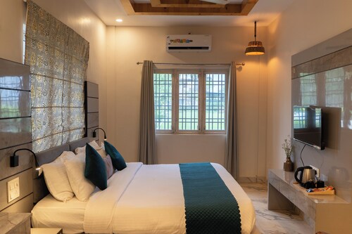 juSTa Nature's Nest Resort 